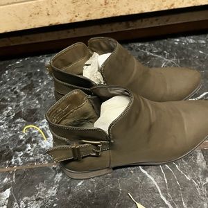 Great steal hunter green